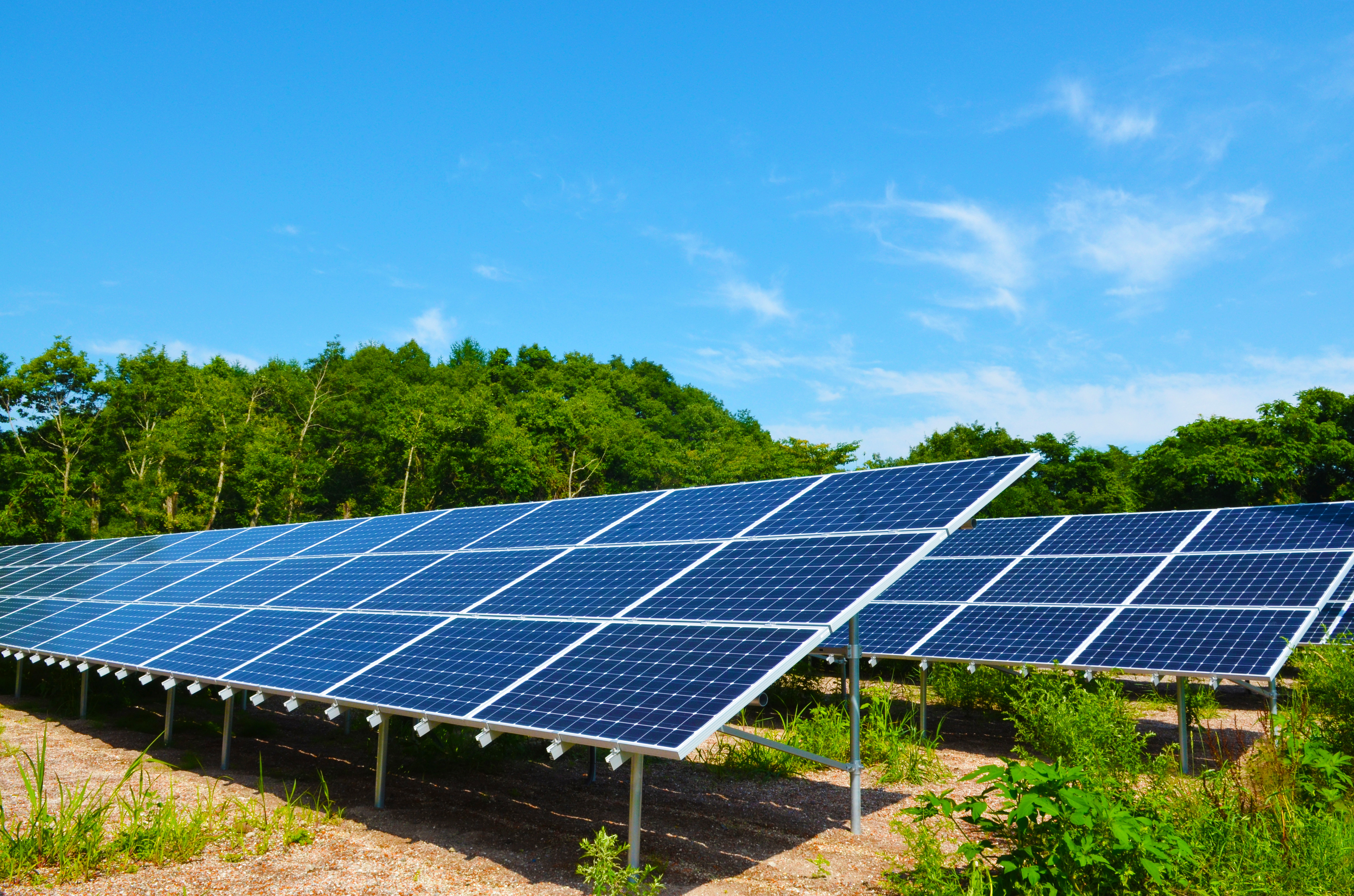 産業用太陽光発電システム施工